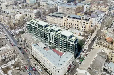 Пространство на Дерибасовской гал1